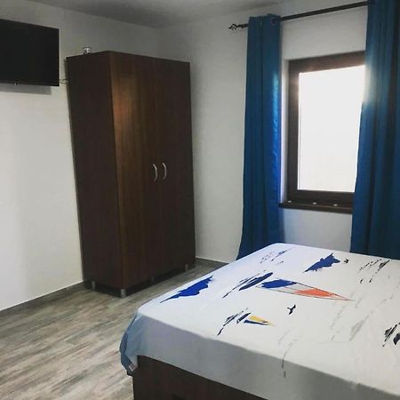 Albdevara Mar Srl Vama Veche Exterior foto